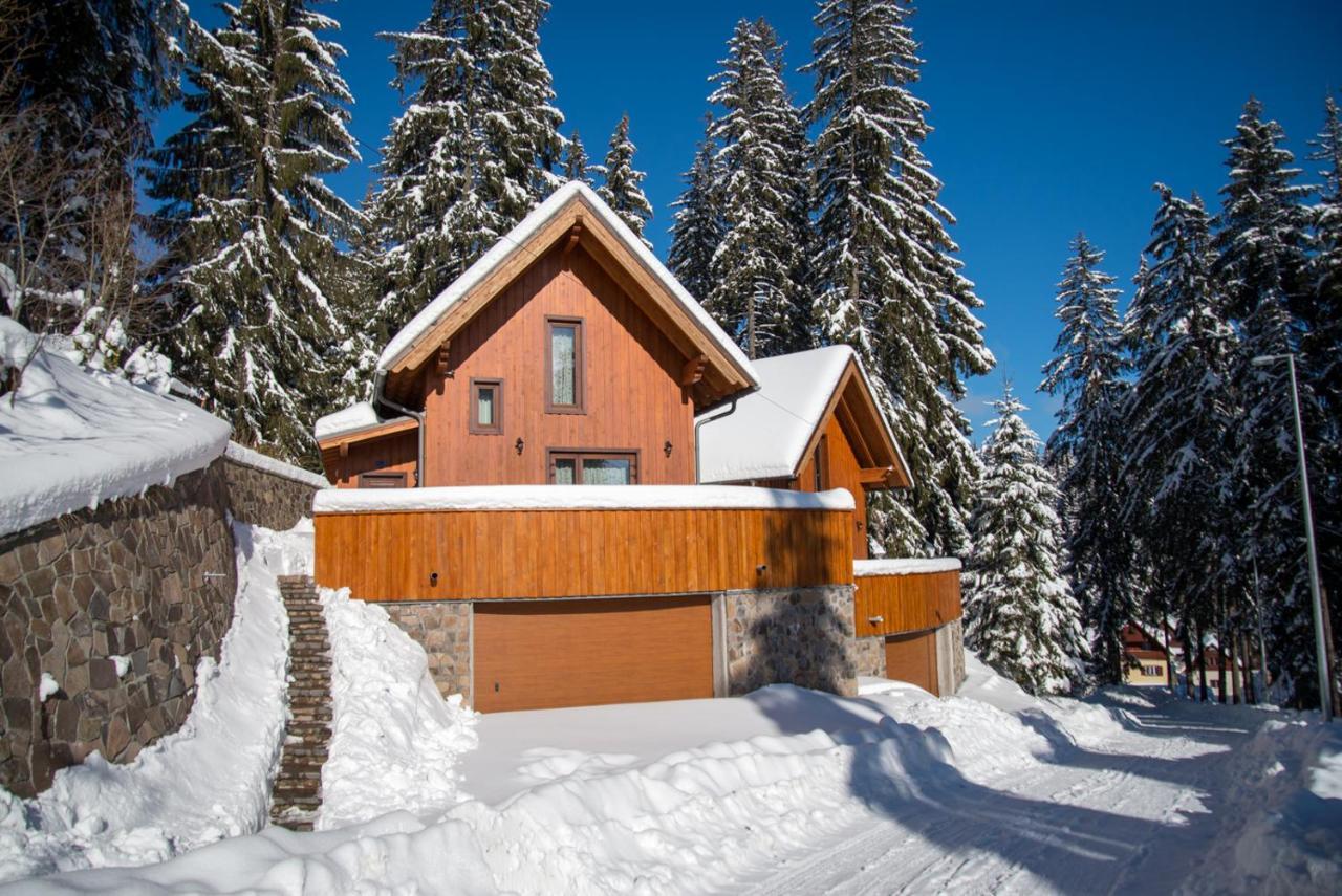 Mandel Csaladi Pihenohaz Villa Harghita-Băi Buitenkant foto